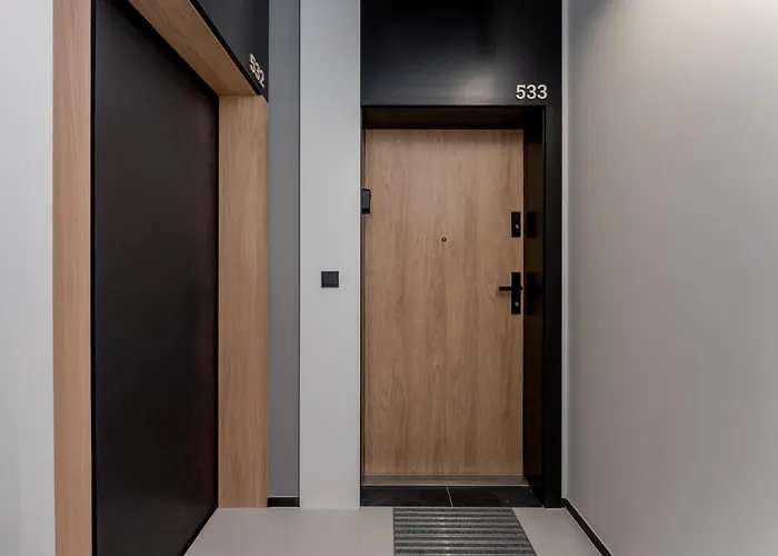 Cracow Novum #533 By Bookinghost شقة